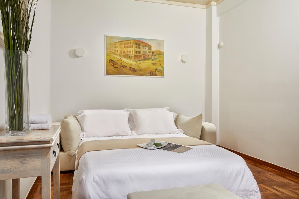 Modern And Cozy Apartment In The Centre Of Atena Exterior foto